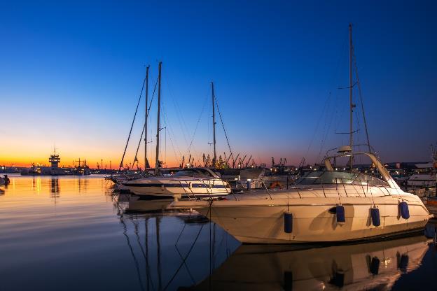 What to Look For / Things to Consider When Buying a Boat