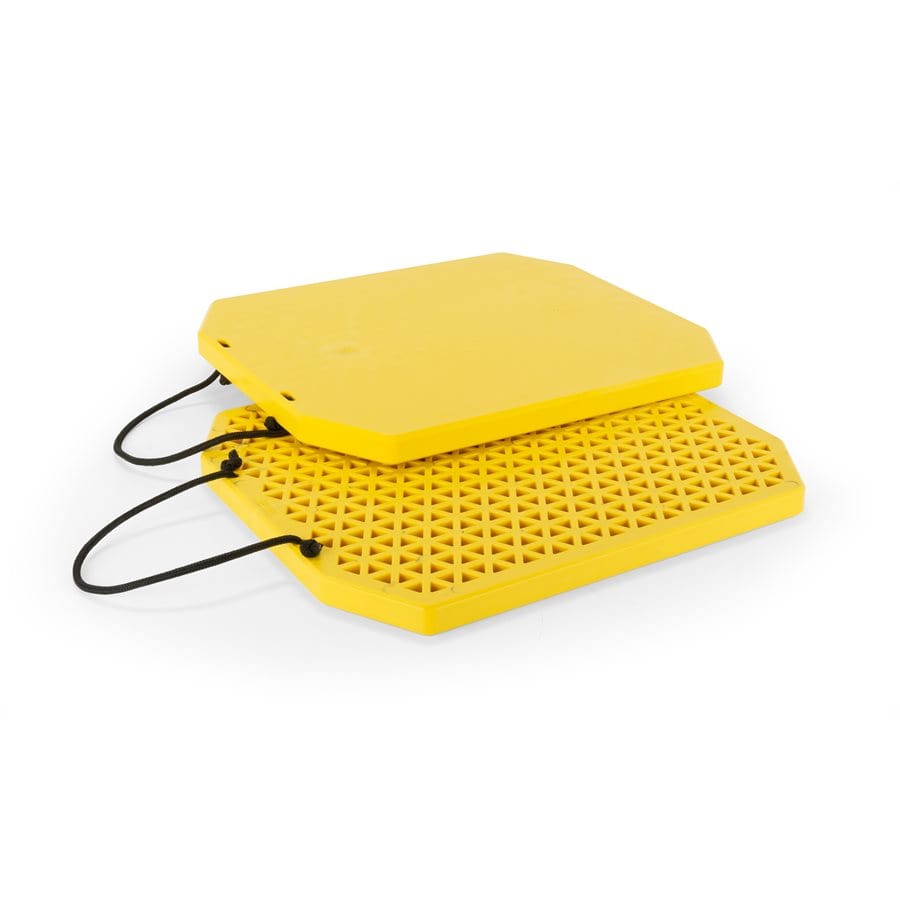Stabilizer Jack Pads Heavy-Duty Extra-Large w/ Handle - CAMCO 44545