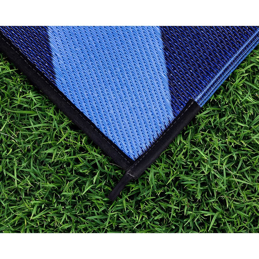 Camco 42878 Reversible Outdoor Mat 6' x 9'
